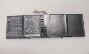 Battery Acer Aspire M5-583 R3-431 R3-471 R7-571 R7-572 V5-452 V5-472 V5-473 V5-552 V5-572 V5-573 V7-481 V7-482 V7-581 V7-582 TravelMate P446 AP13B3K AP13B8K 11.1V 3560mAh Black Original